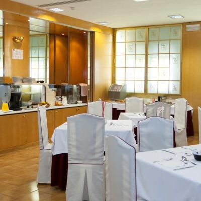 Royal Hotel